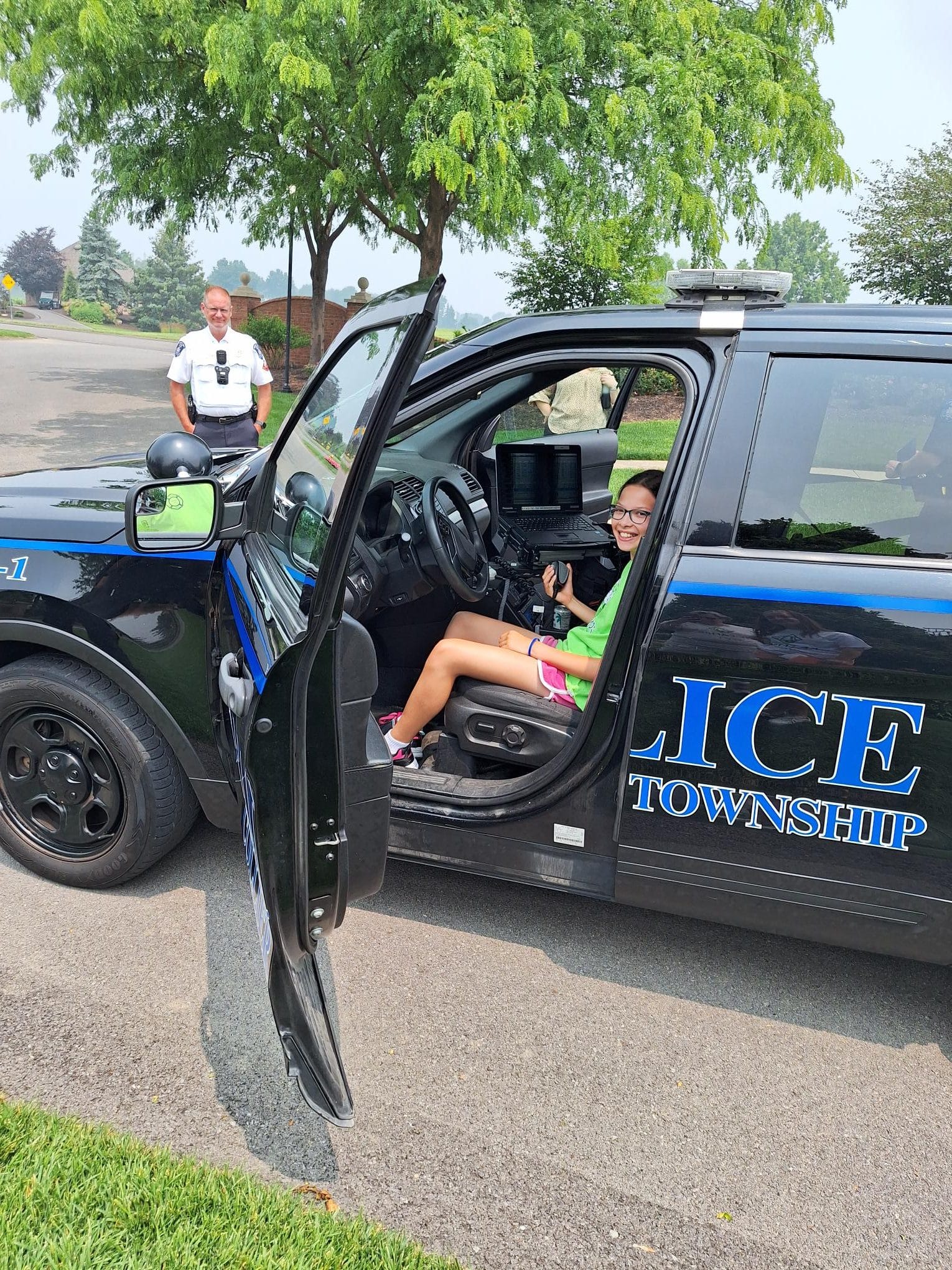 Collier Police with girl